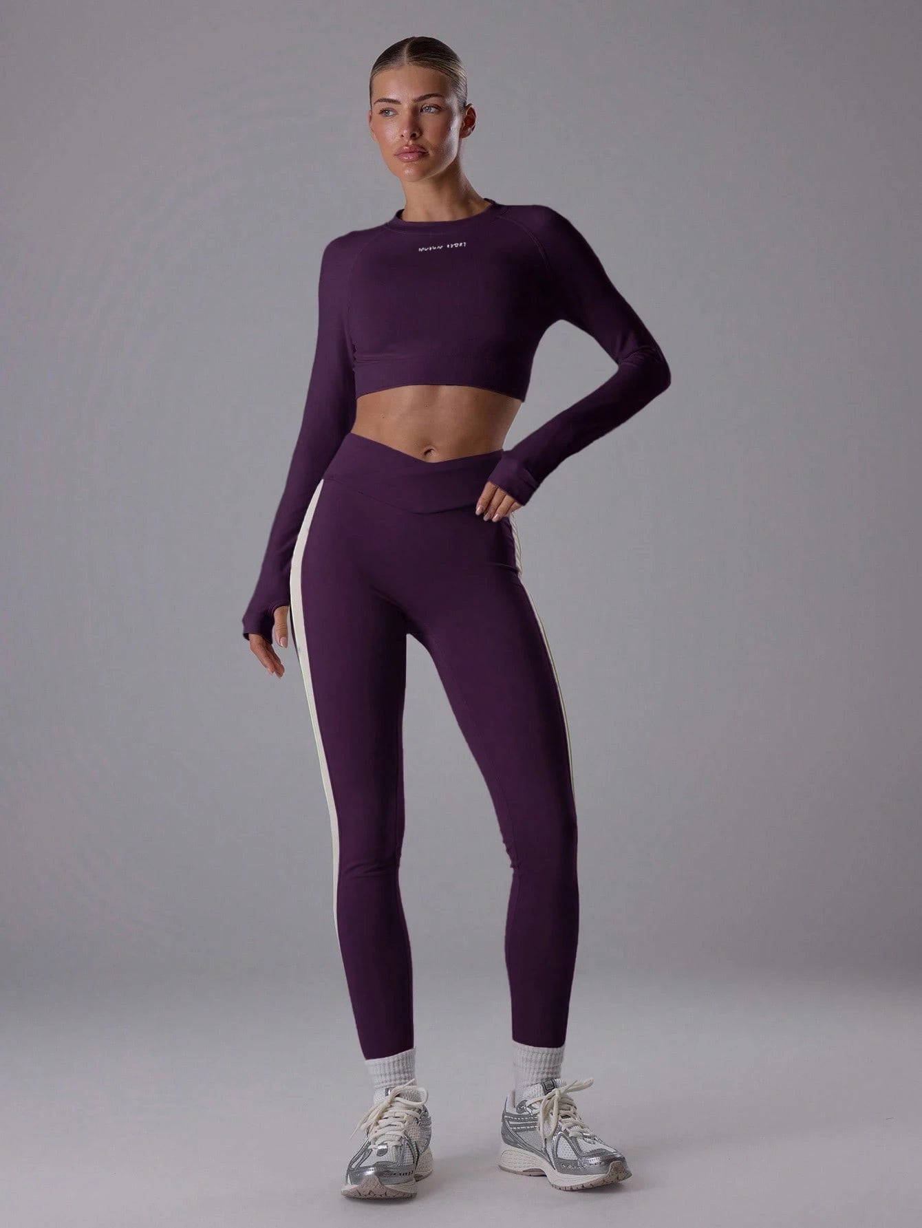 Musera Sport Slogan 'Sport' Cropped Fitted Long Sleeve Top Padel