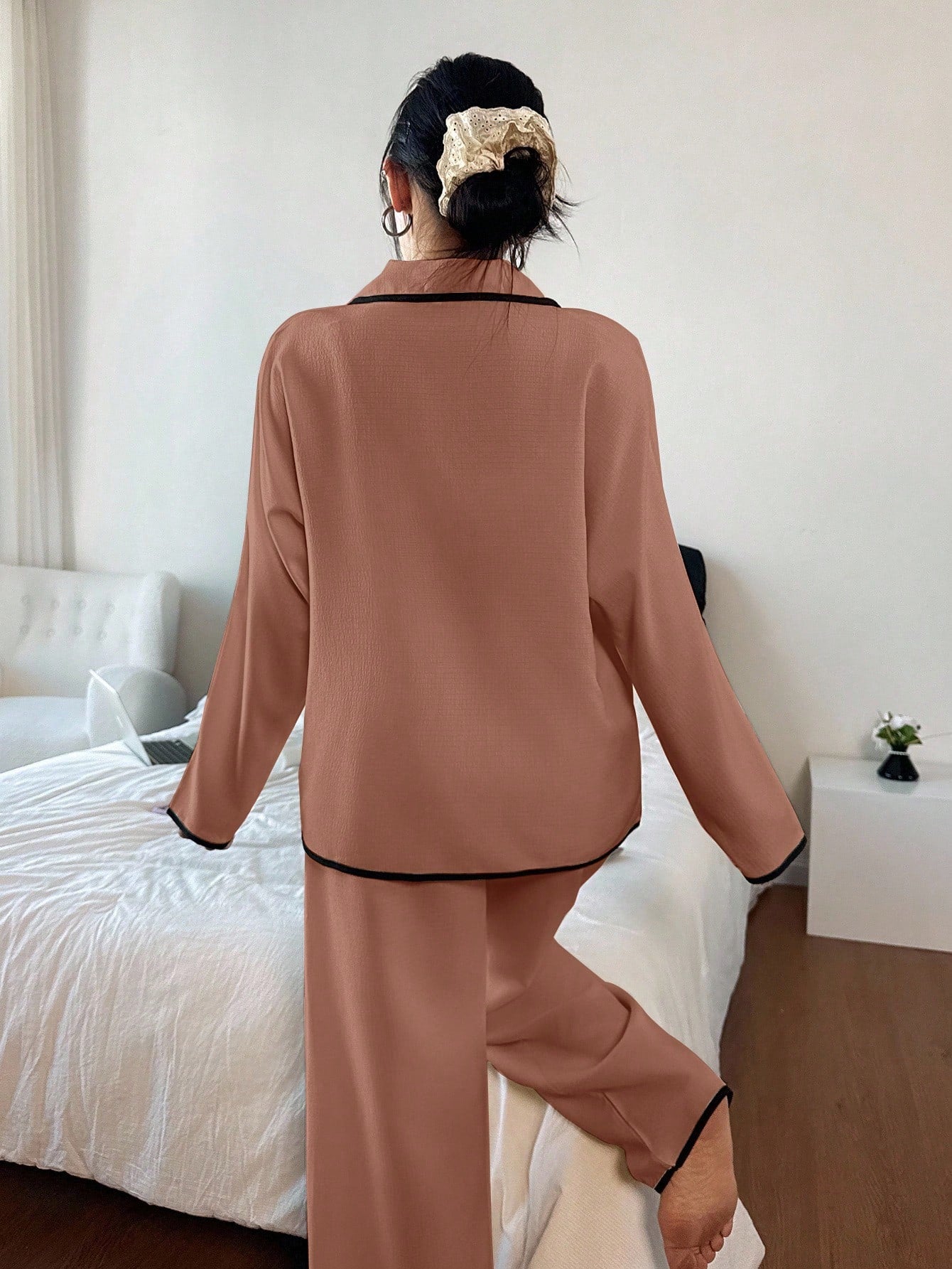Contrast Trim Lapel Loose Long Sleeve Pajama Set