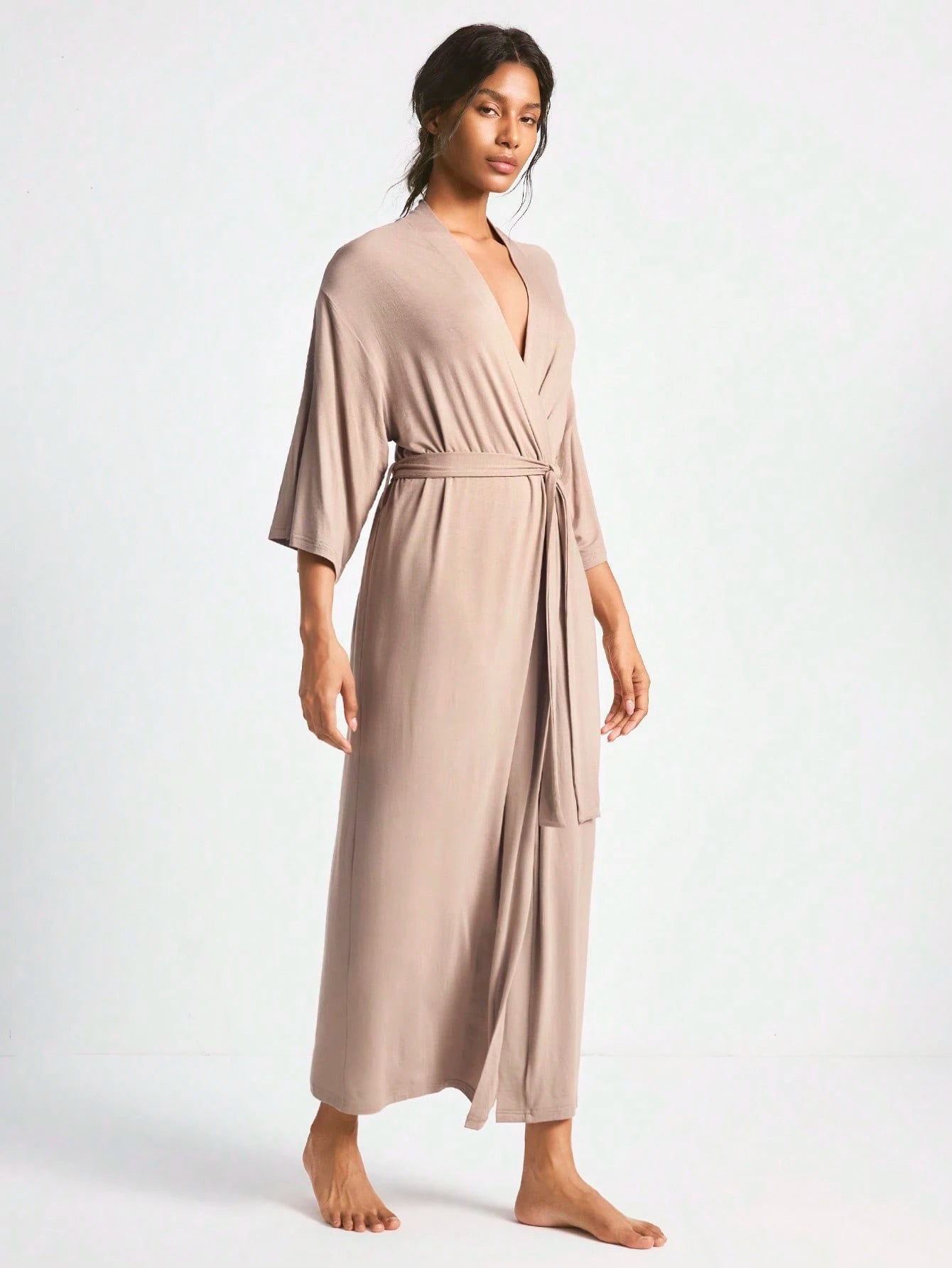 Comfortable & Smooth 3/4 Sleeve Loose Lounge Robe