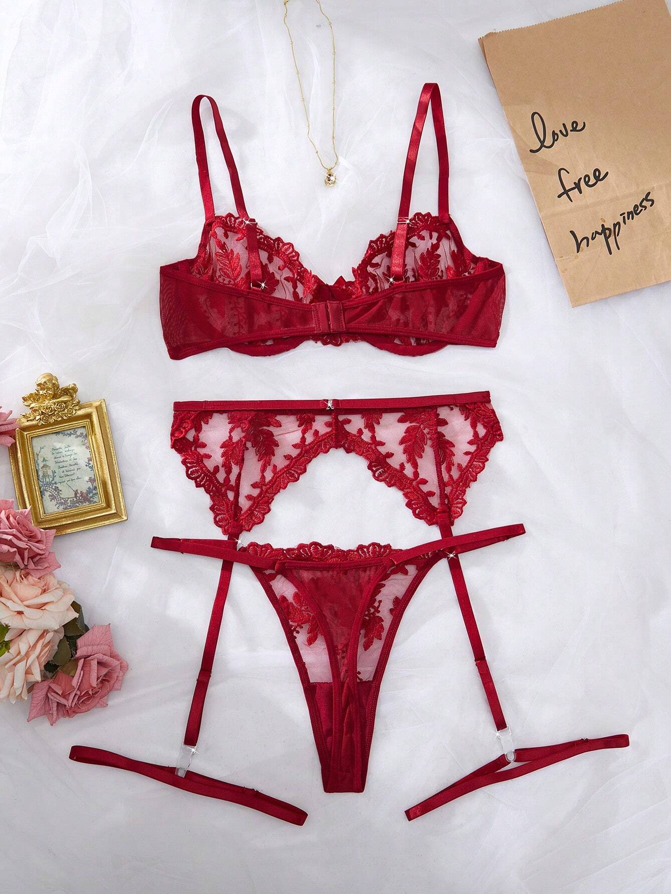 Women's Embroidered Mesh Sexy Lingerie Set