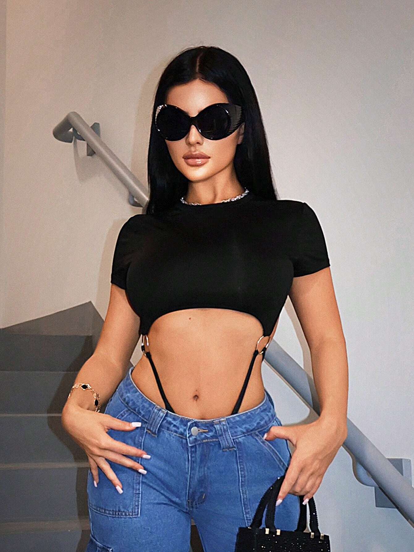 Sexy And Versatile Sporty Casual Bodysuit With Hollow-Out Circular Rings