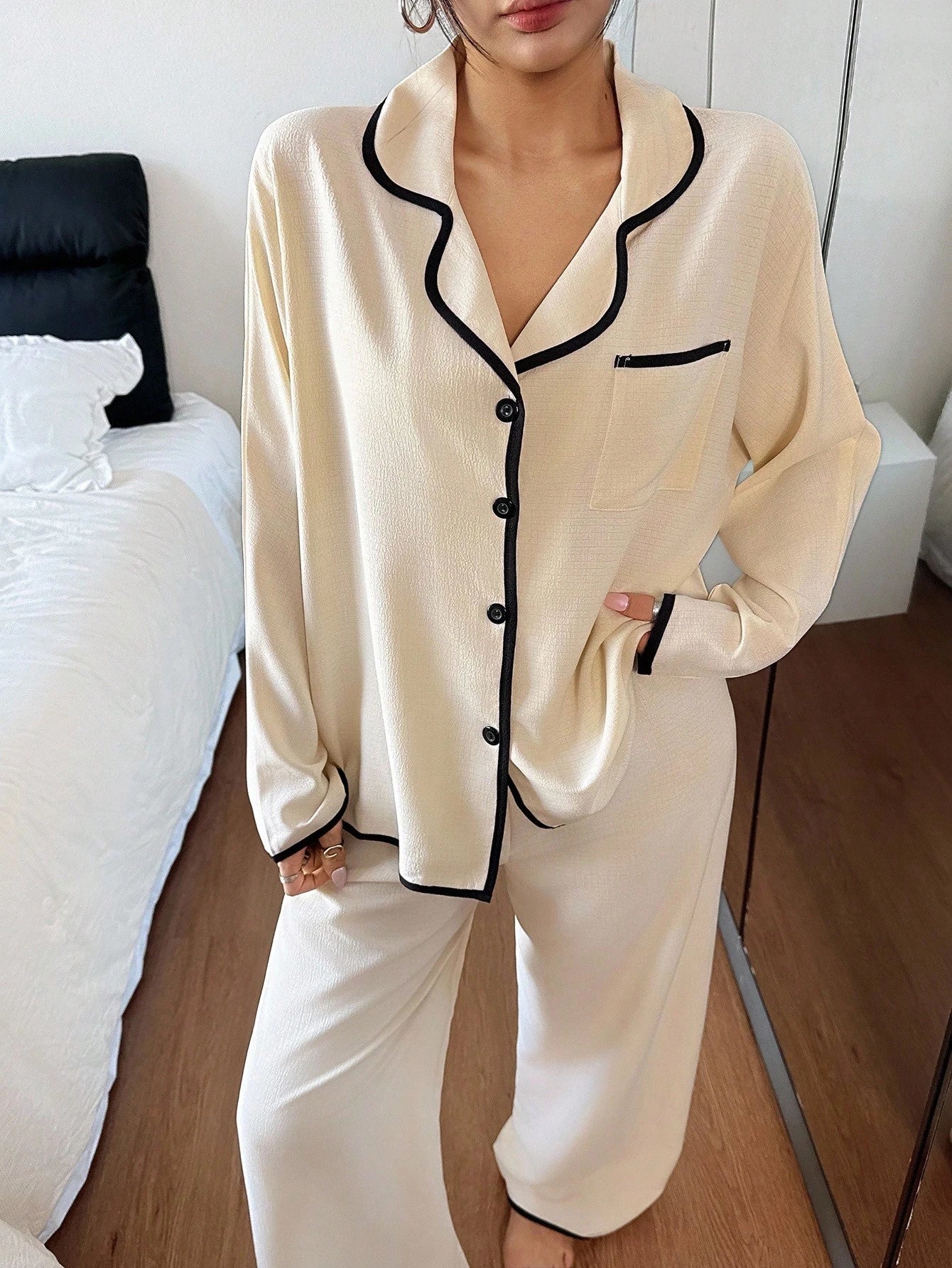 Contrast Trim Lapel Loose Long Sleeve Pajama Set