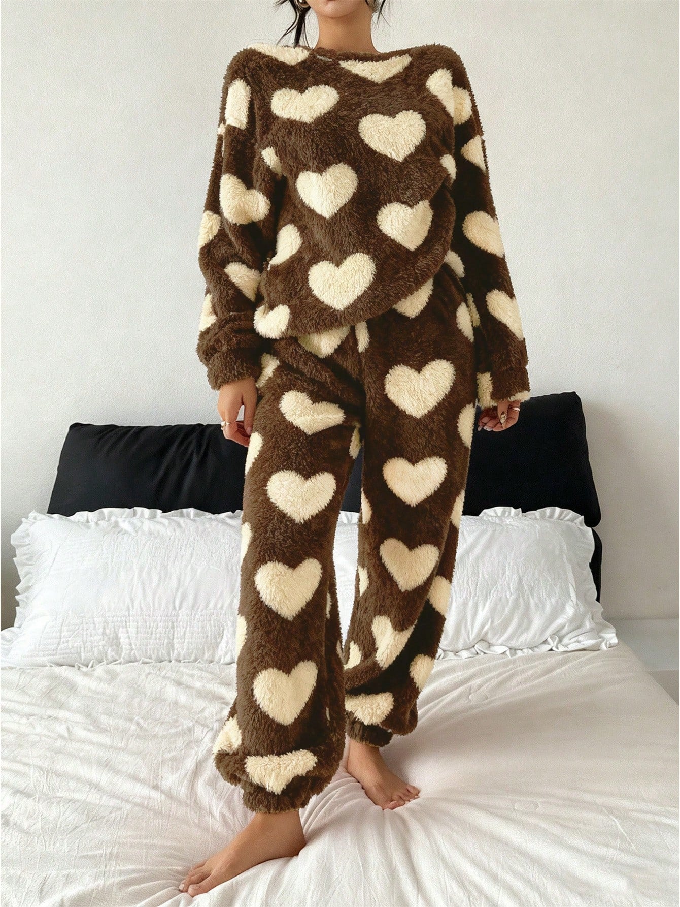 Cute Heart Pattern Thickened Fleece Pajama Set With Long Sleeve