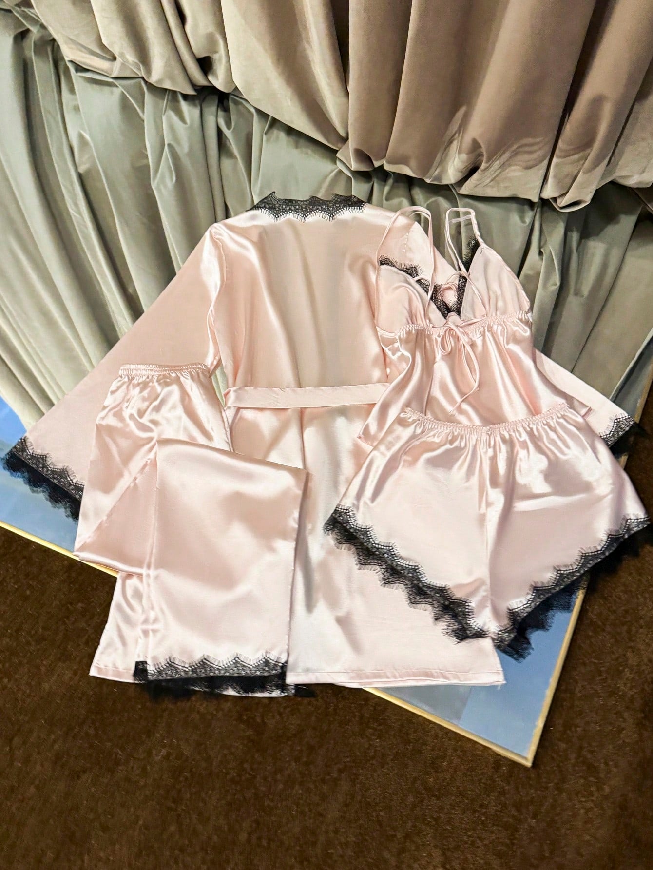 4pcs Women Sexy Lace Camisole Top , Floral Trim Shorts, Pants & Silky Belted Robe