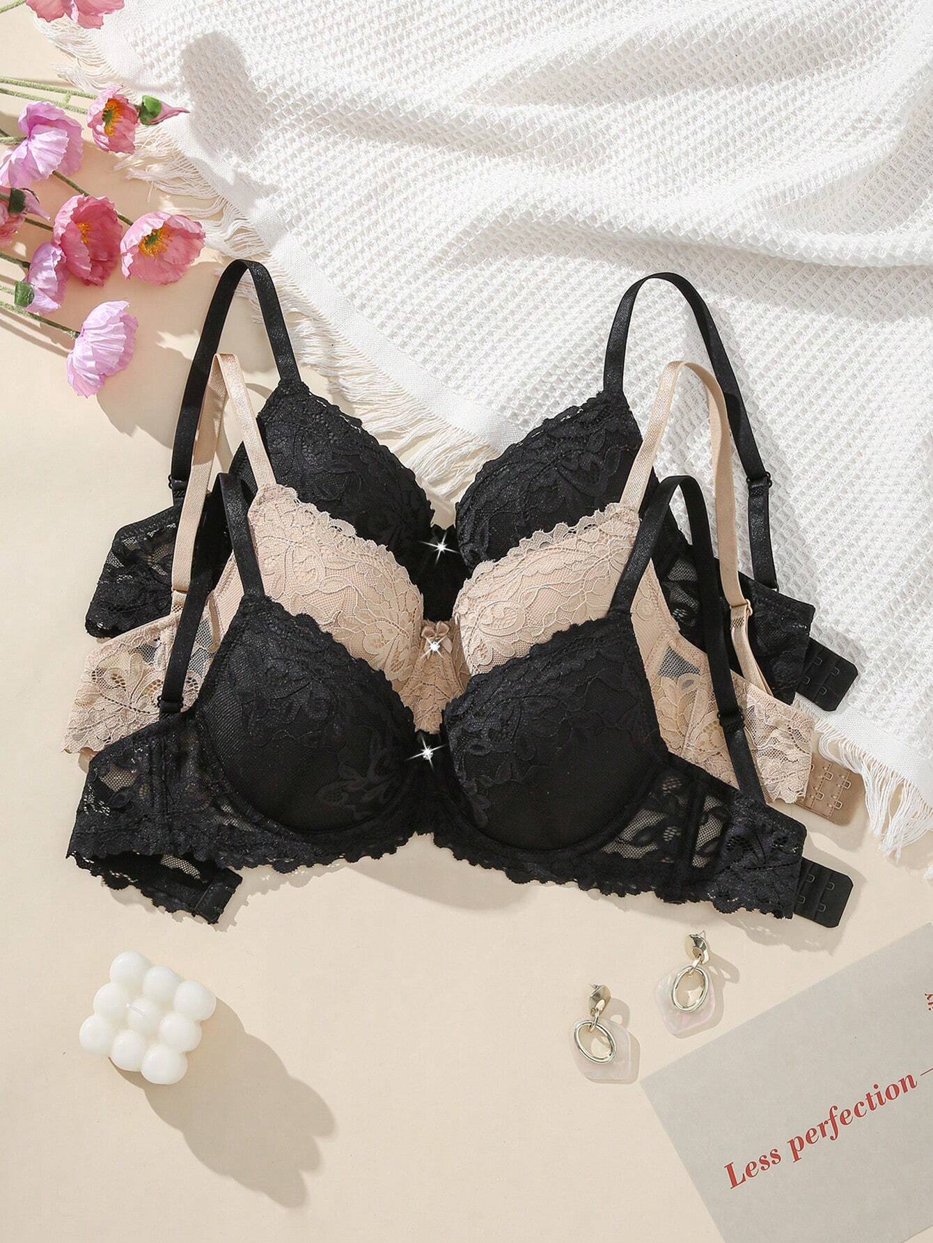 3pcs/Set Ladies' Lace Patchwork Bra With Underwire Lingerie