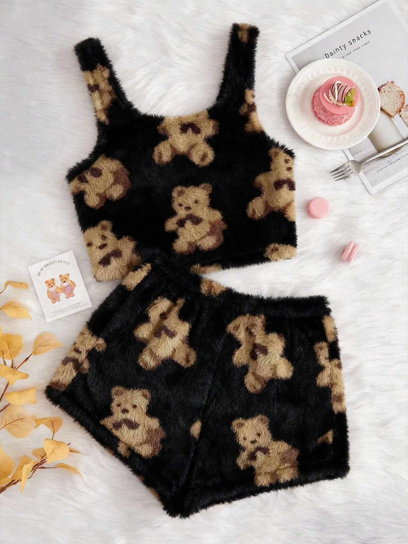 Women's Bear Print Tank Top And Shorts Pajama Set