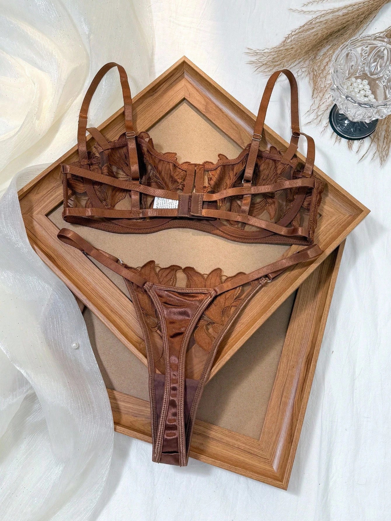 Women's Leaf Embroidery Mesh Sheer Bra And G-String Set