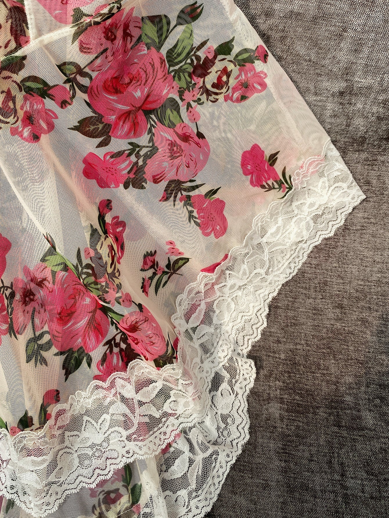 Floral Print Contrast Lace Stereo Flower High Low Mesh Nightdress