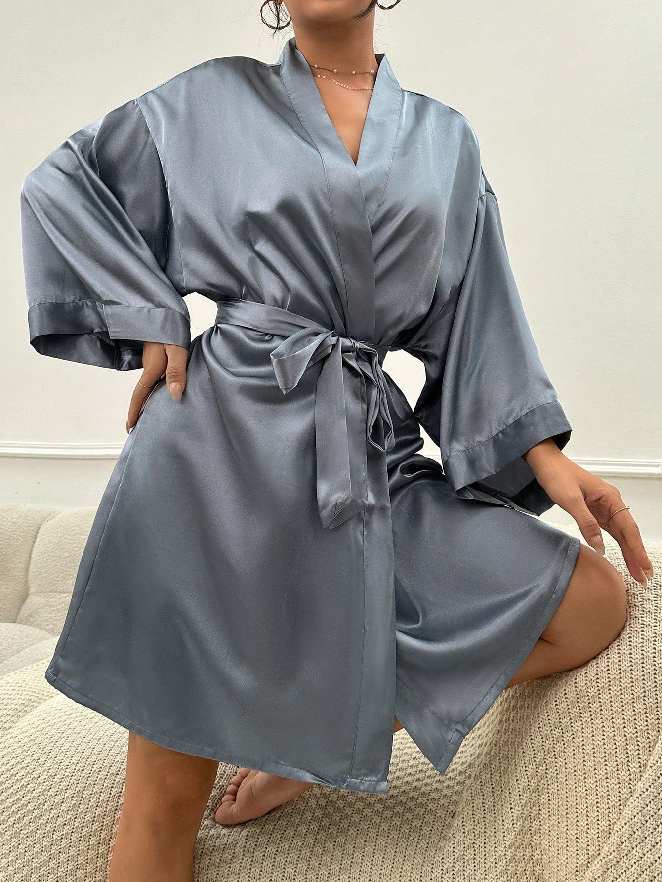 Lip Print Belted Satin Robe