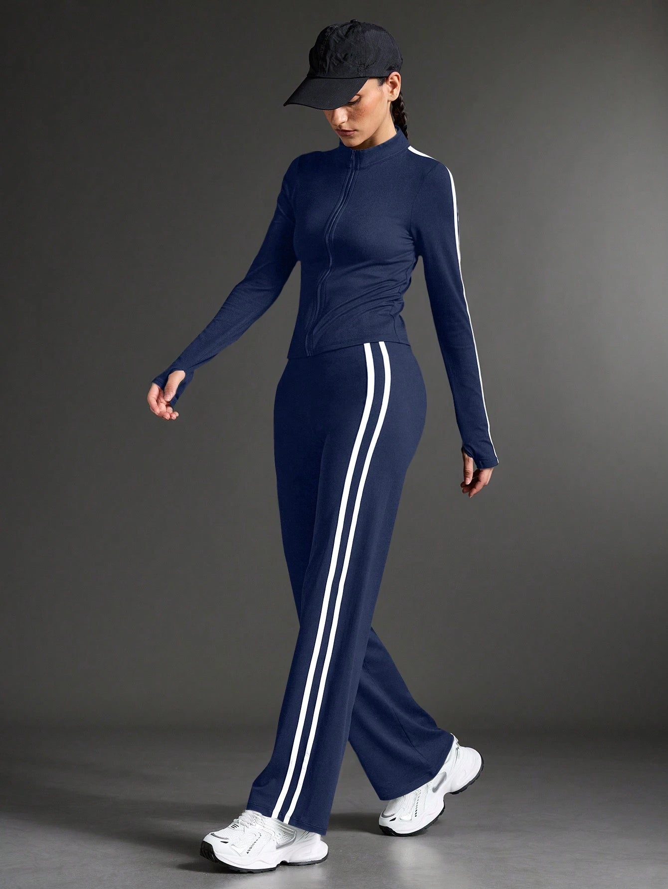 Sports &amp; Yoga Fashion Tracksuits Women Set Navy Blue