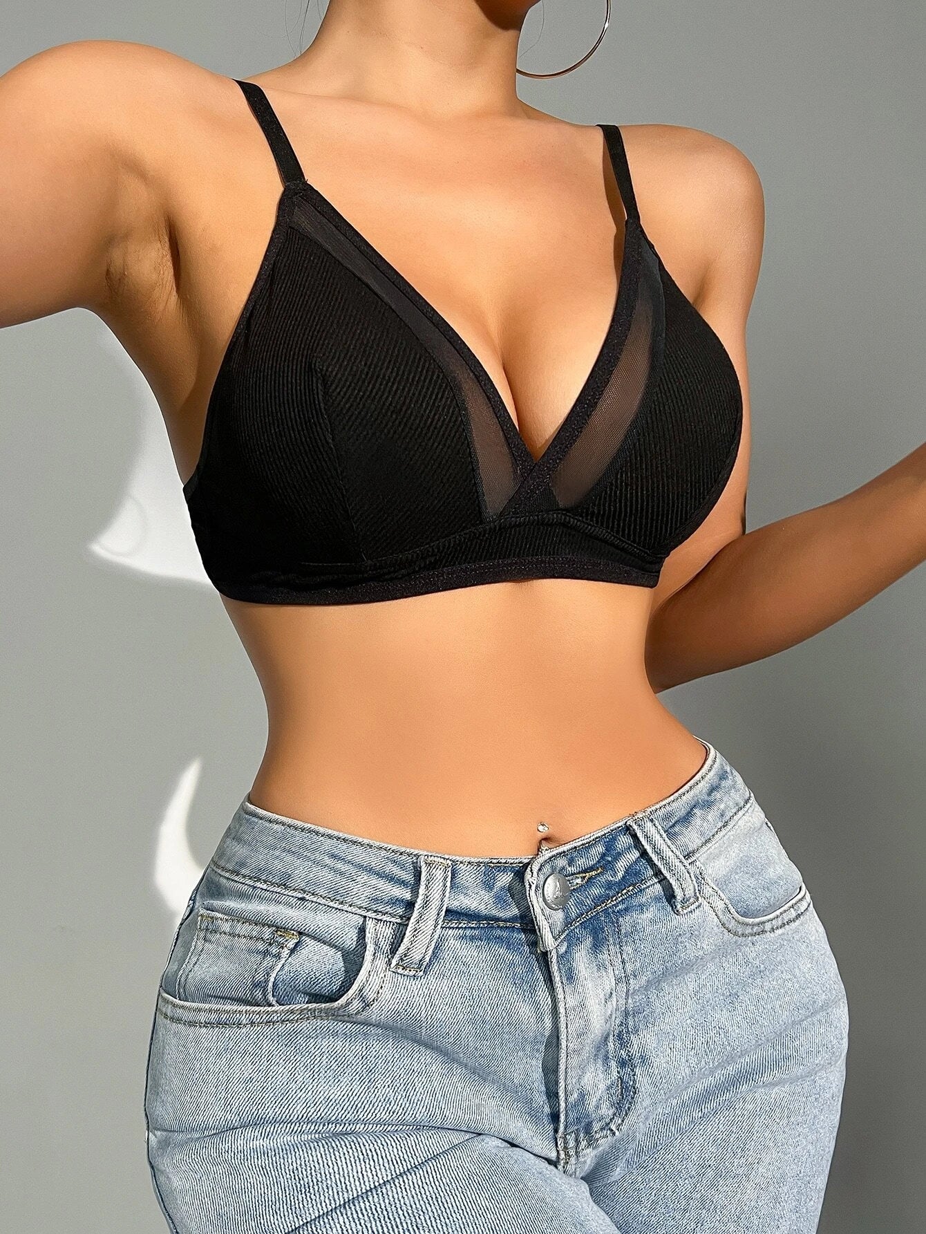 Women's Solid Color Splice Mesh Bralette And Wireless Bra