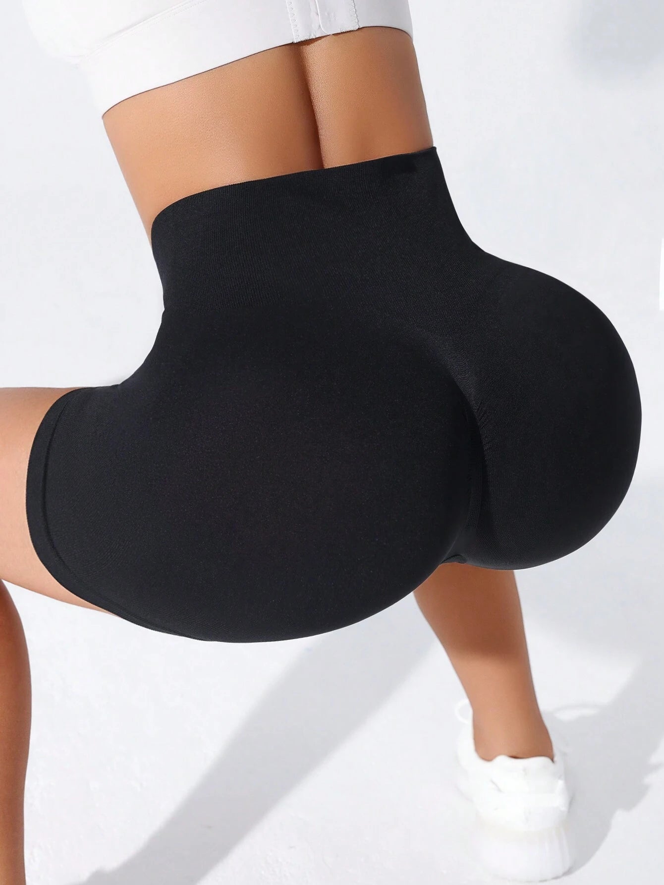 Yoga Futuristic Seamless Wideband Waist Sports Shorts Biker Shorts Spandex Shorts Legging Shorts