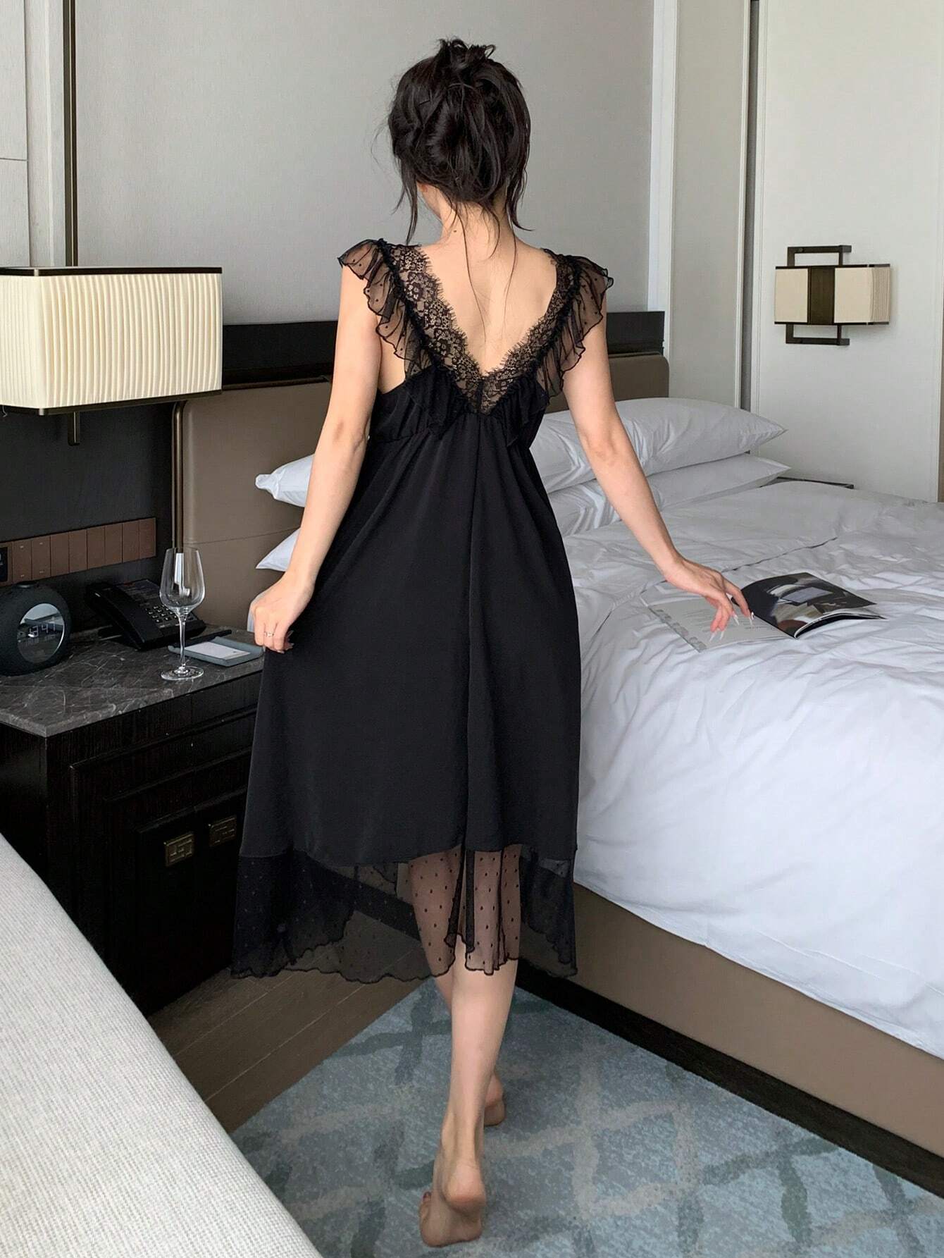 DAZY Women's Romantic Mesh Lace Patchwork Ruffle Backless Nightgown