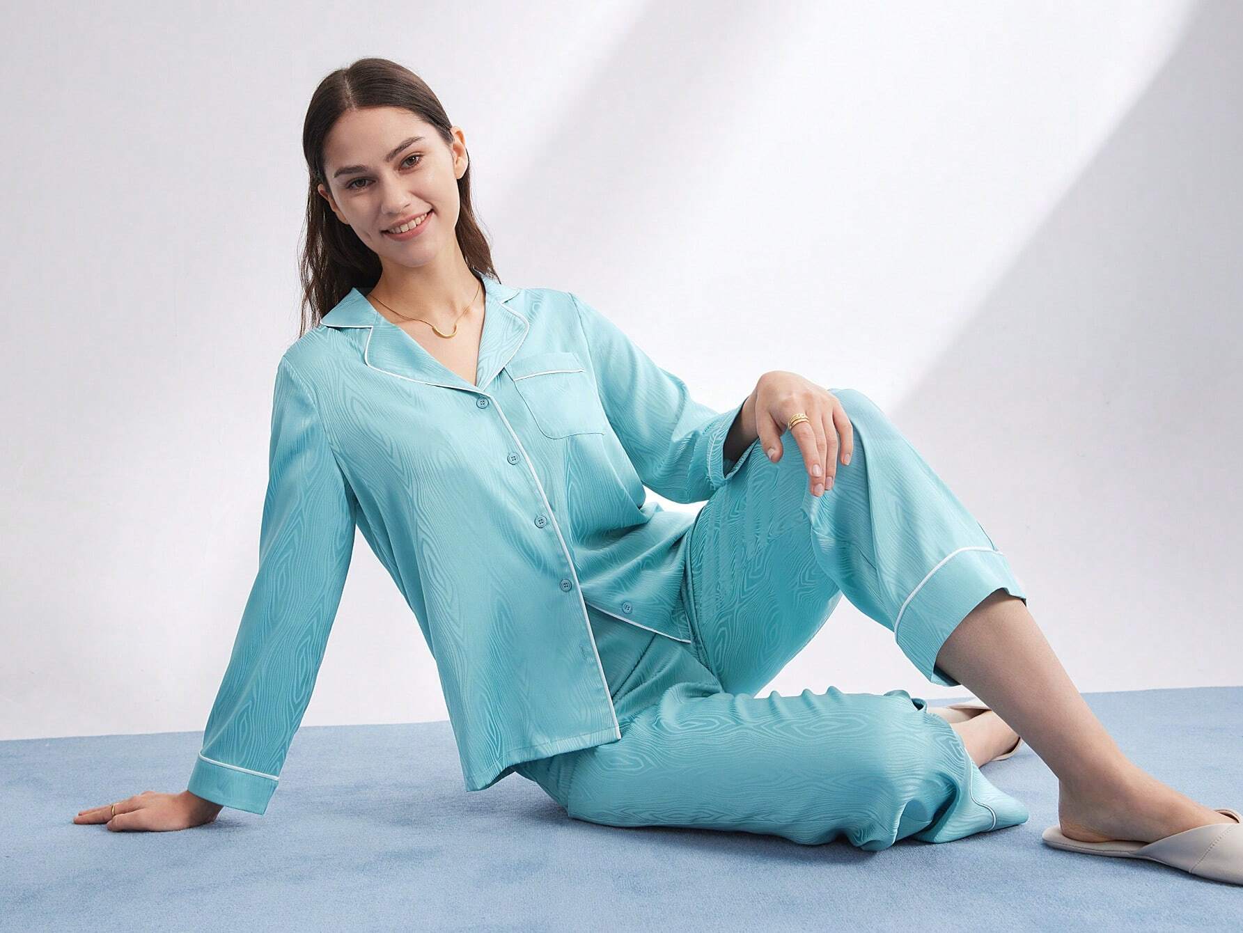 LUVLETTE Textured Satin-Jacquard Long Pajama Sets