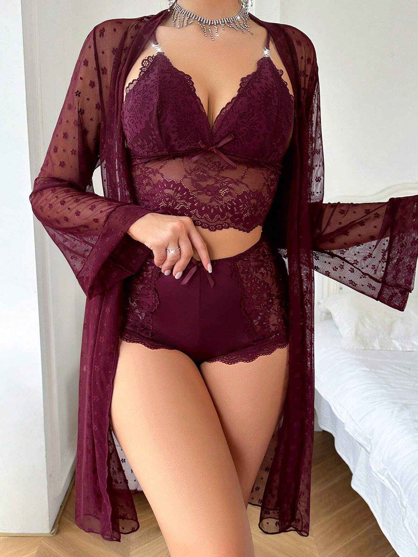 Women's Lace &amp; Bowknot Decor Pajama Set Maroon