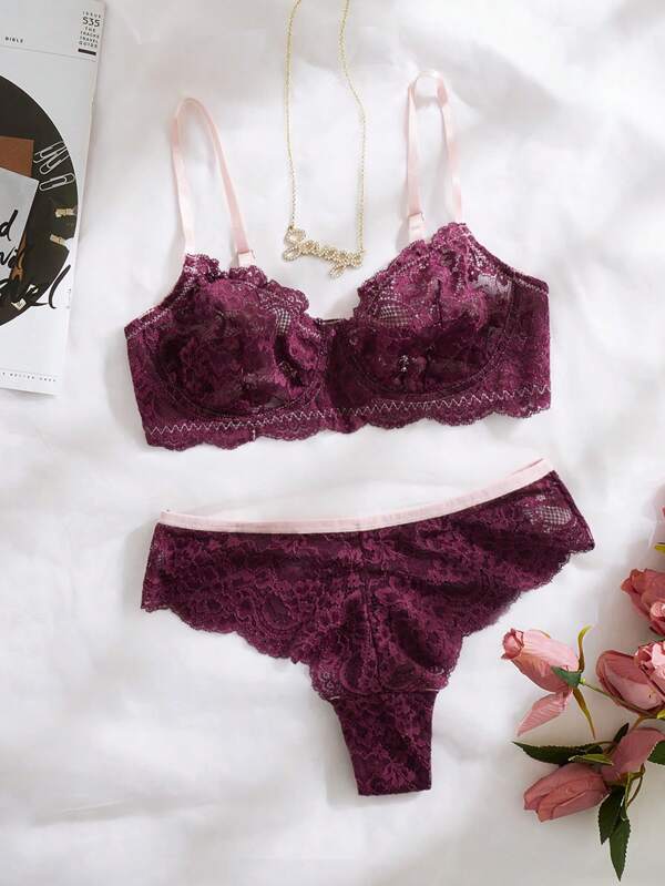 Floral Lace Underwire Lingerie Set purple