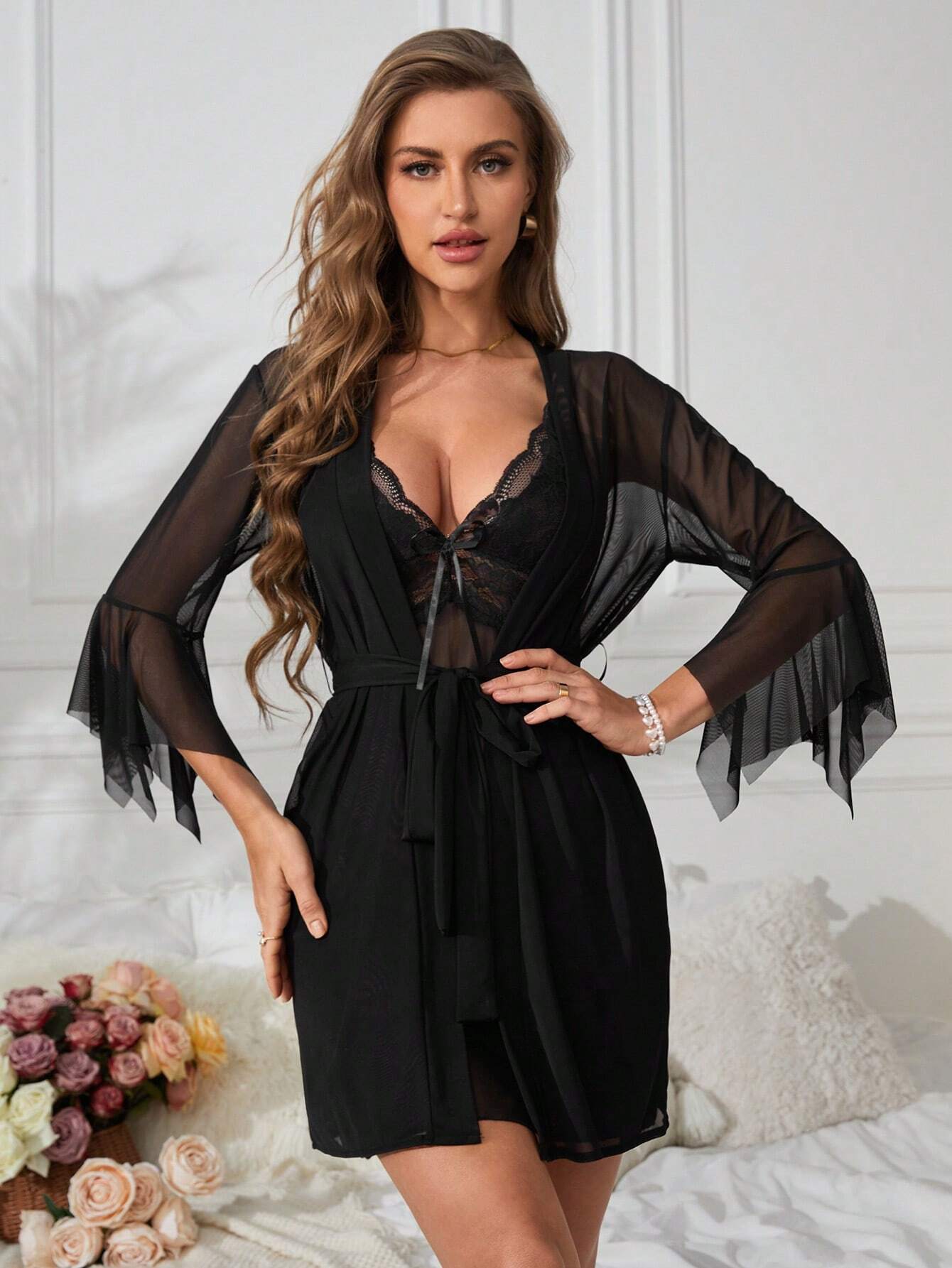 Solid Color Lace Patchwork Mesh Pajama Set