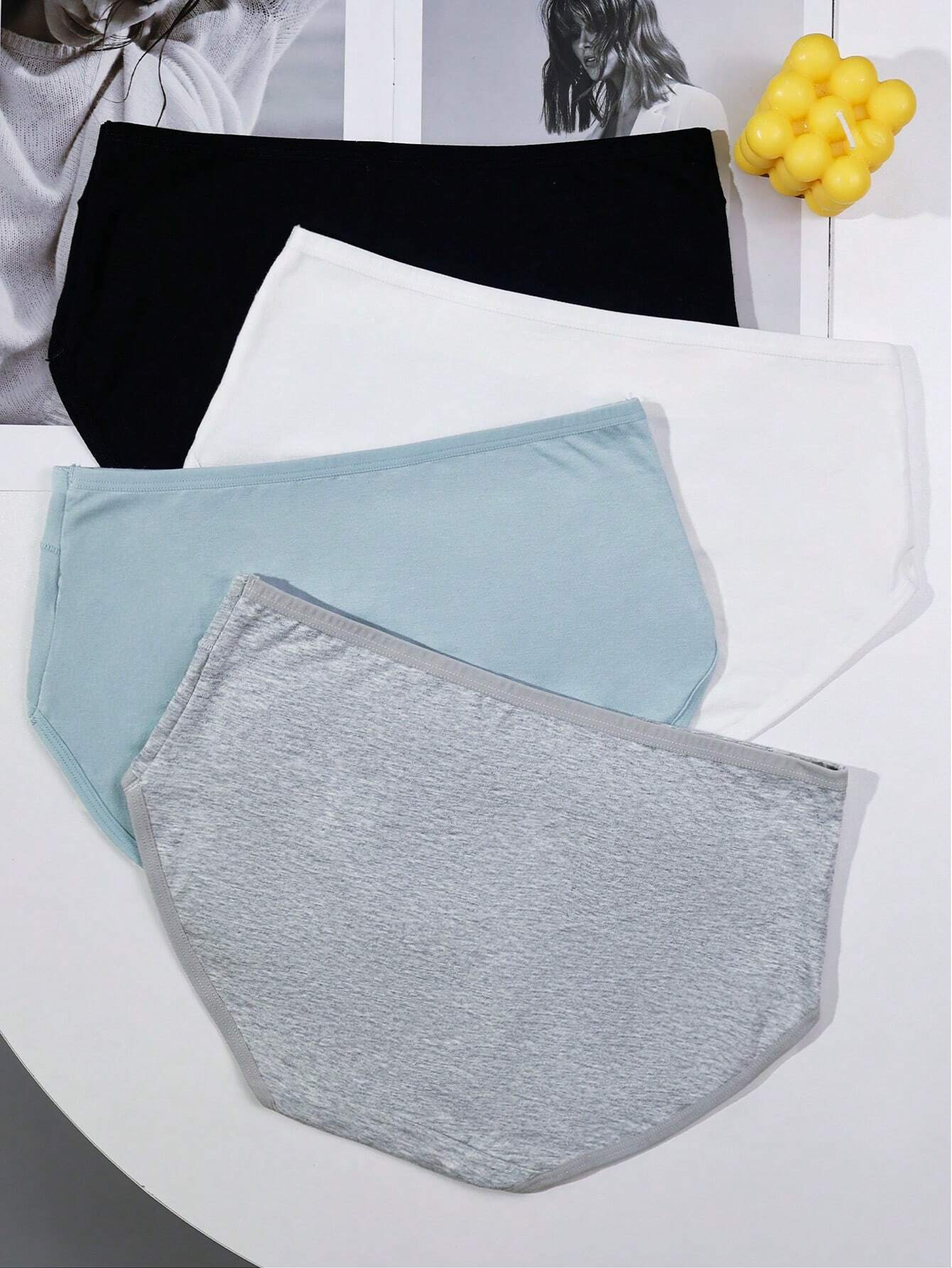 4pcs Women's Solid Color Seamless Breathable Soft Athletic Triangle Underwear With MELRAD Letter Print