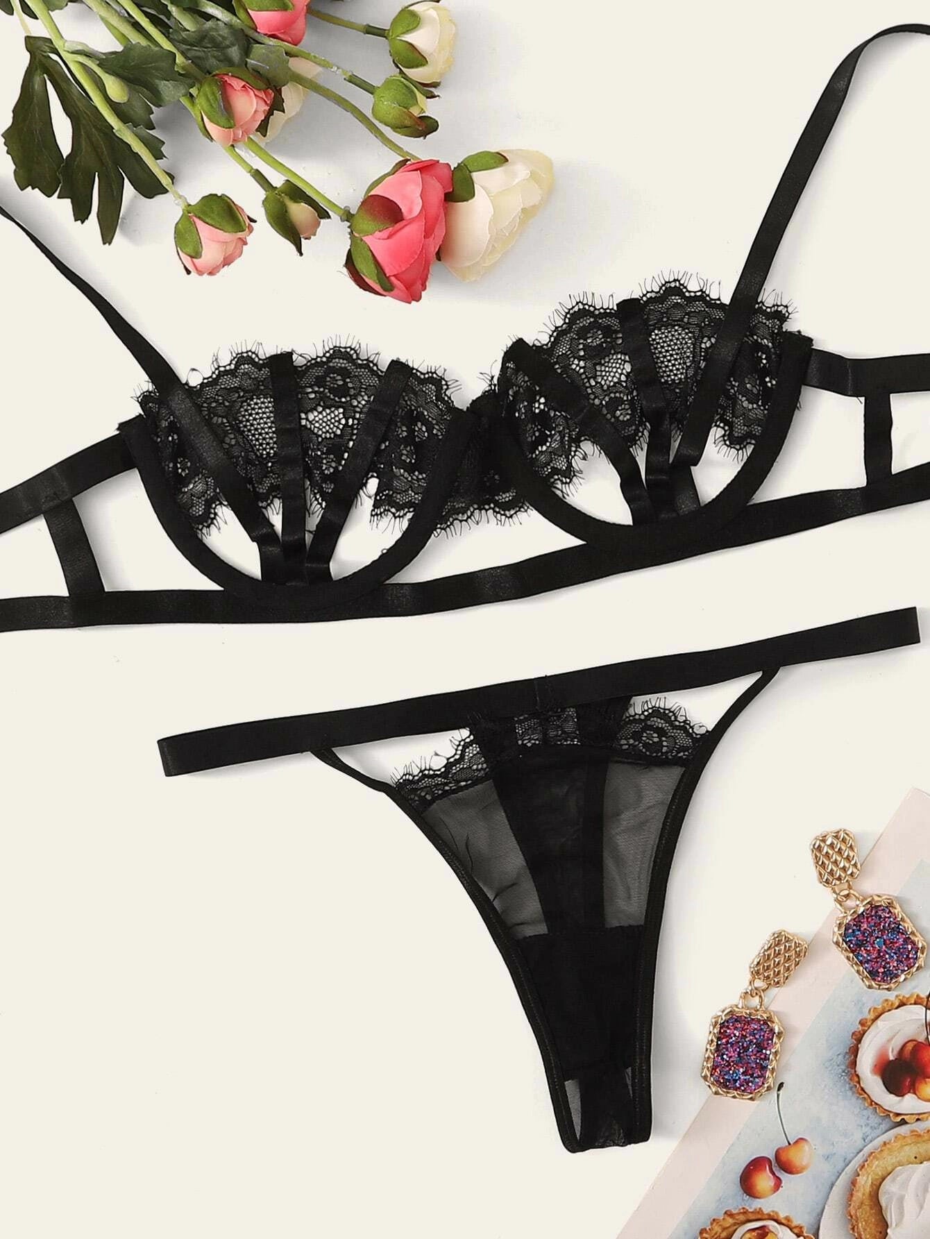 Floral Lace Underwire Lingerie Set Black