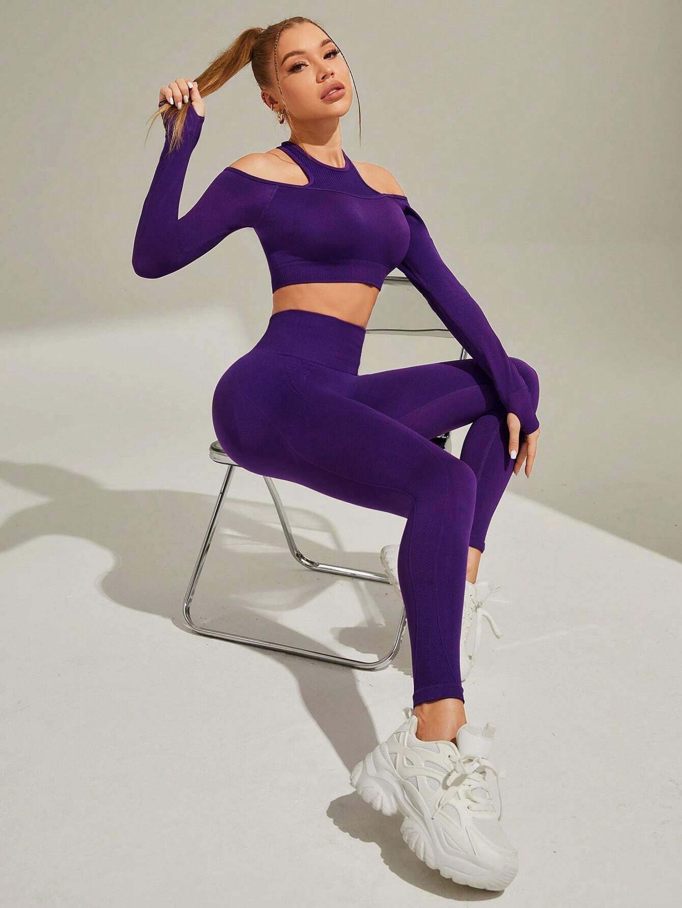 Yoga Basic Seamless High Stretch Cold Shoulder Sports Set purple