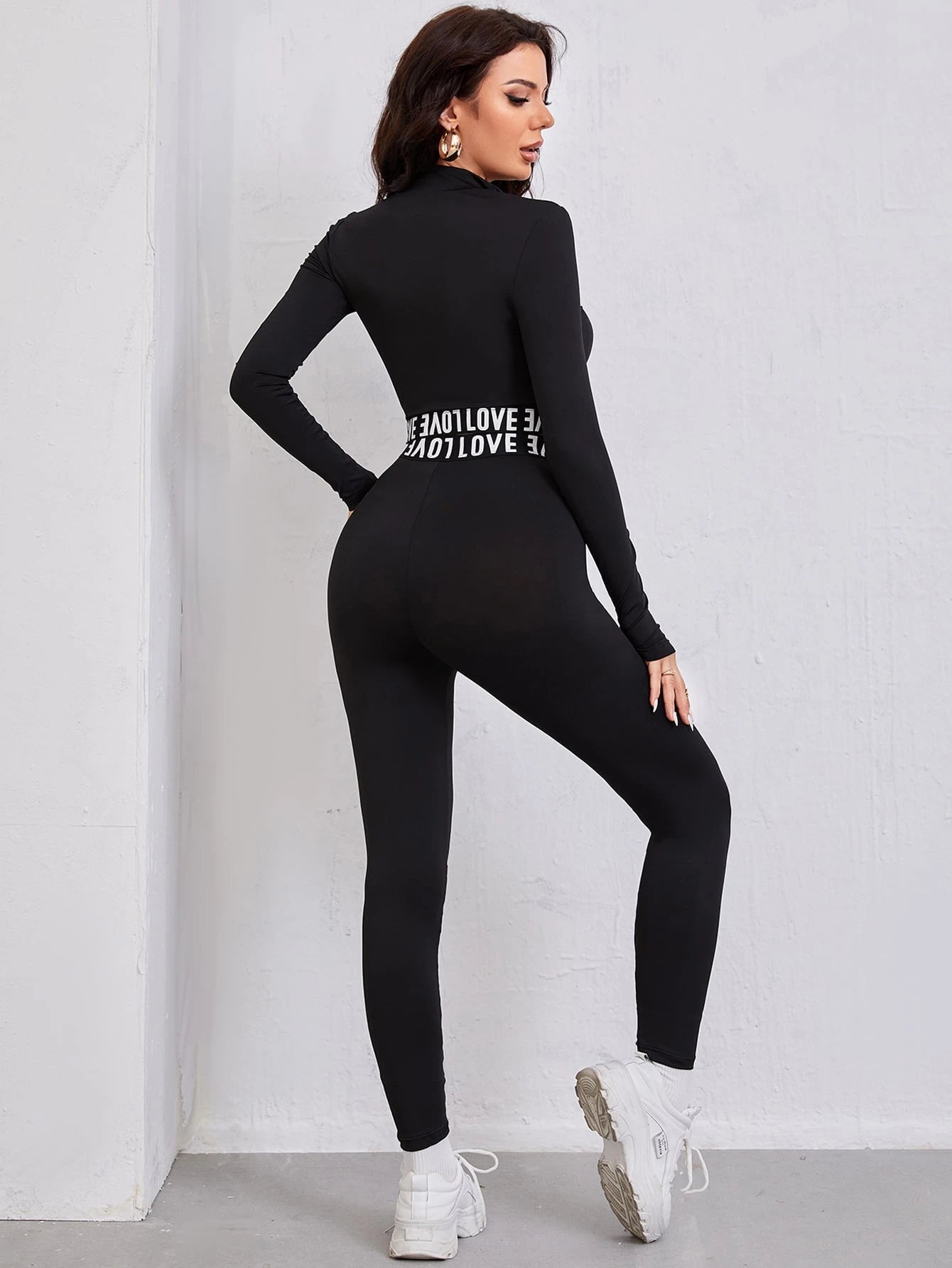 Mulvari Letter Graphic Crop Jacket &amp; Leggings