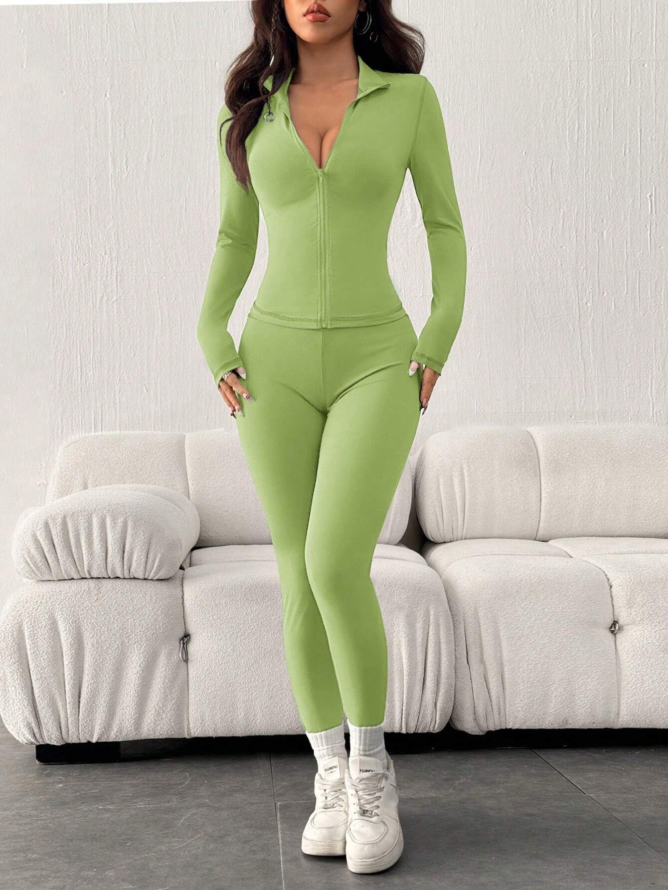 EZwear Black Two Piece Set Sportswear Zip Up Jacket &amp; Leggings Green