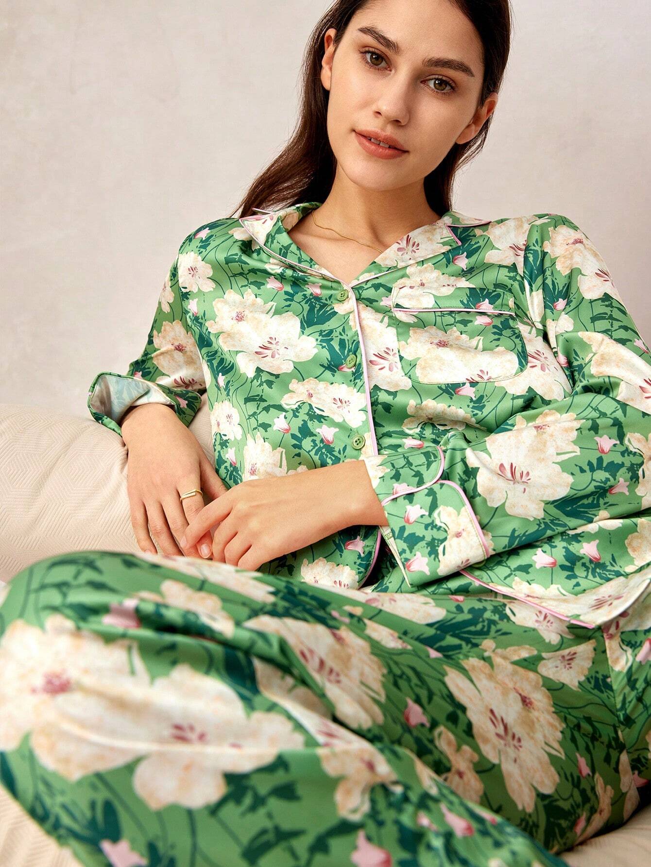 LUVLETTE Floral Pattern Satin Long Pajama Sets