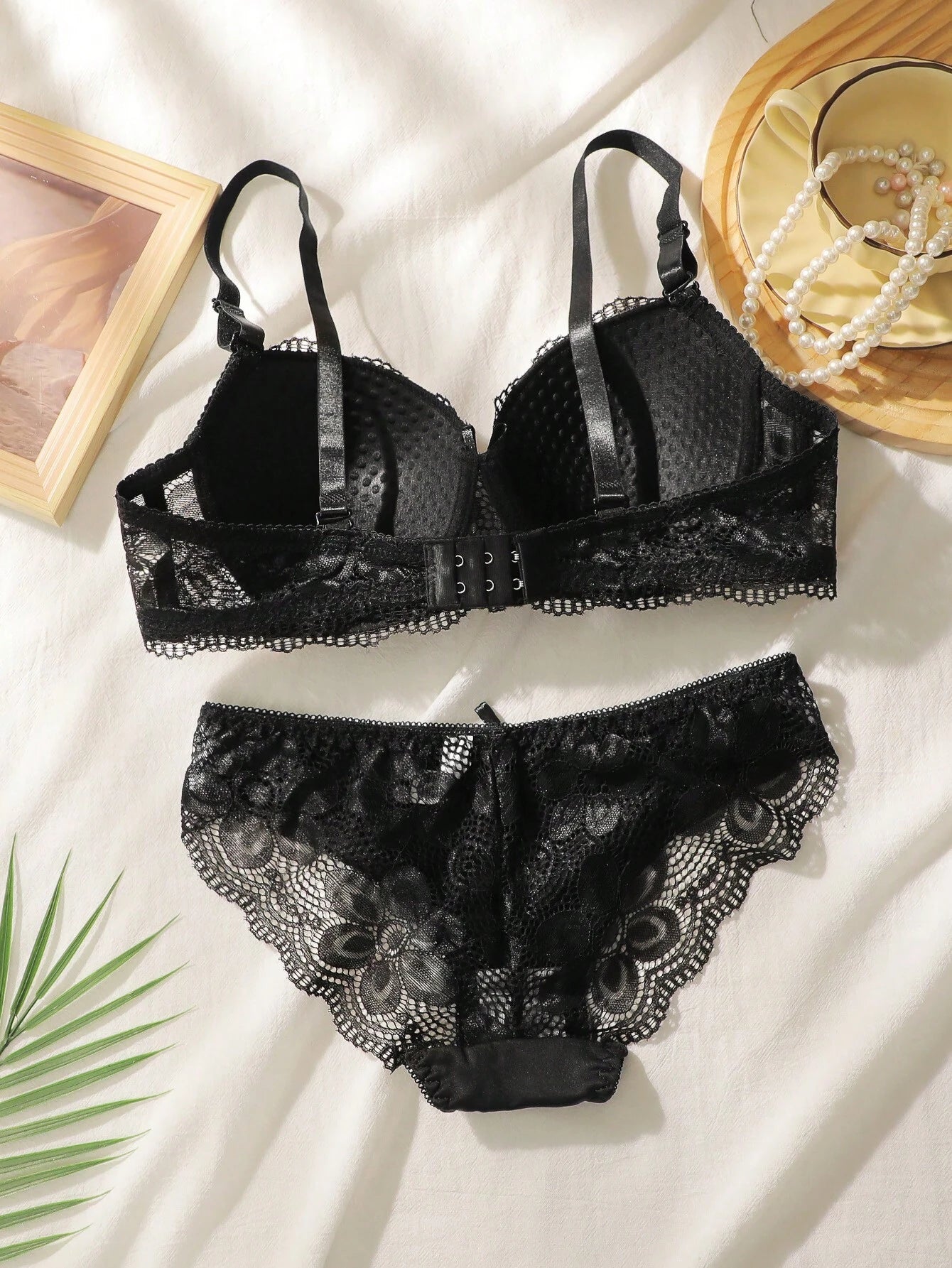 2pcs Women Lingerie Set (With Underwire, Triangle Panty)