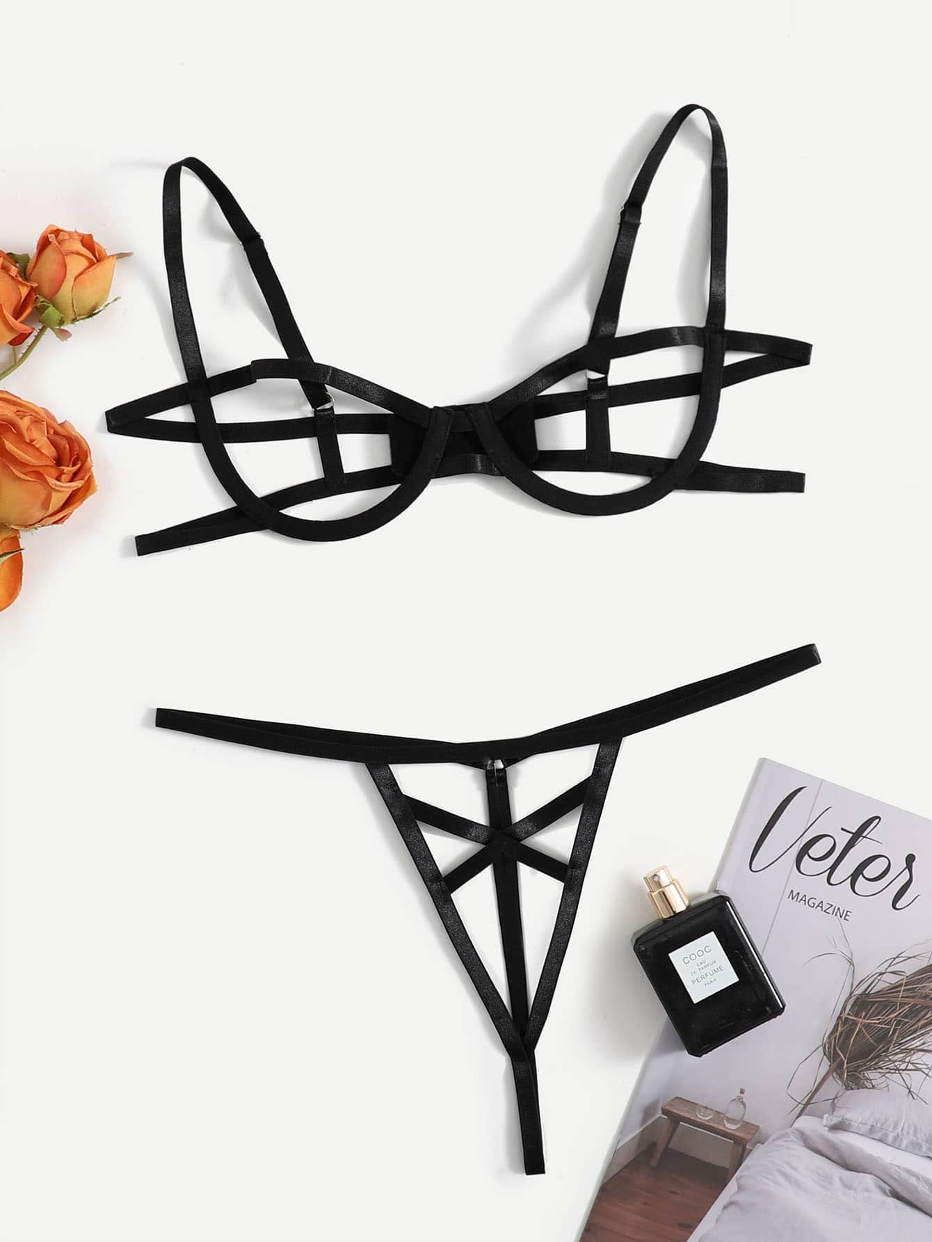 Cut-out Underwire Lingerie Set