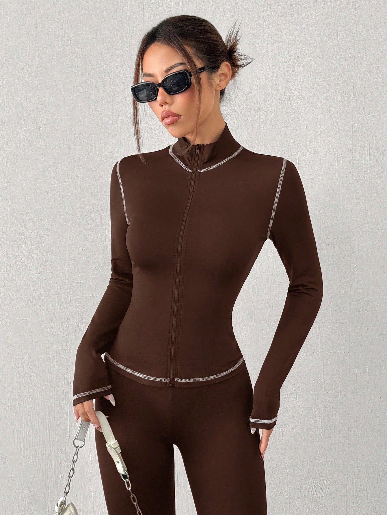 Women's Yoga Sports Contrast Stitch Stand Collar Slim Fit Jacket And Leggings